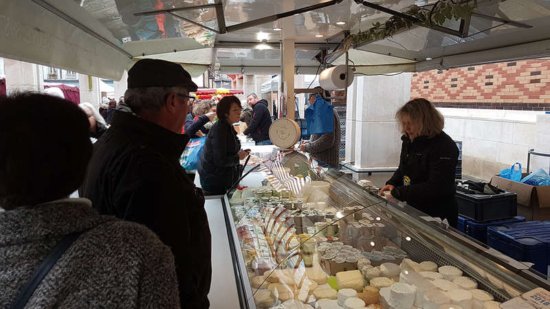 Venir sur les marchés au contact des clients est dans l'ADN des Gillot!